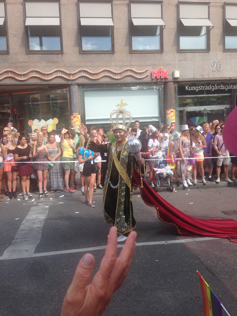 Illustration for article titled My photos from the biggest pride parade in Sweden!